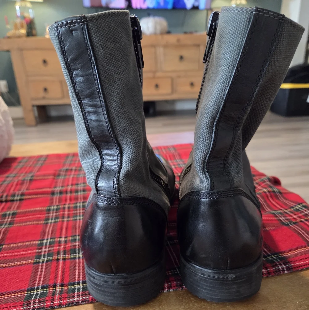 KENNETH COLE MEN'S PERFECT TIMING BLACK SUDE ZIPPER LEATHER BOOTS SIZE 9.5